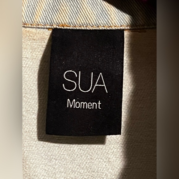 SUA MOMENT Denim Jacket - Picture 2 of 5